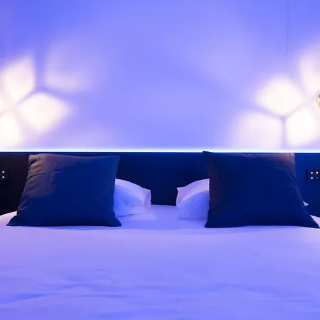 Mihotel Vieux * ליון